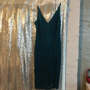 Velvet bodycon dress!